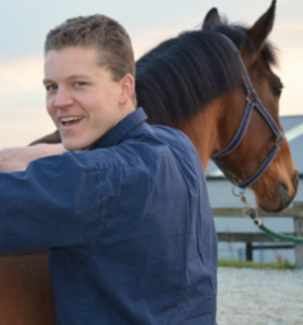 Image of Online Vet Training instructor Michael Meulyzer