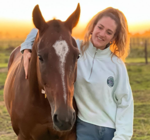 Image of Online Vet Training instructor Sofie Peere