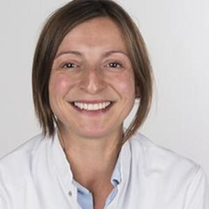 Image of Online Vet Training instructor Janny de Grauw